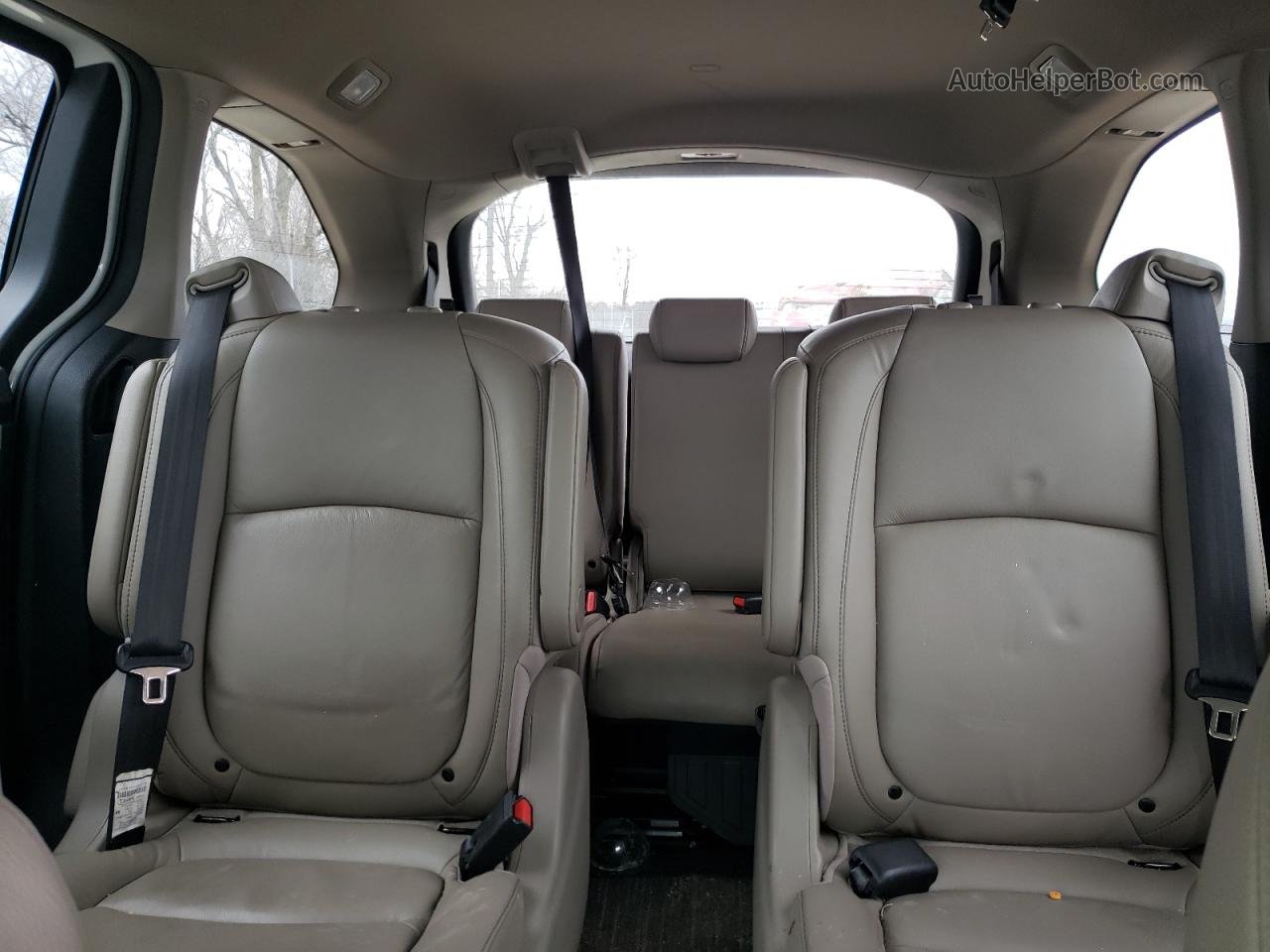 2021 Honda Odyssey Touring Белый vin: 5FNRL6H81MB034886