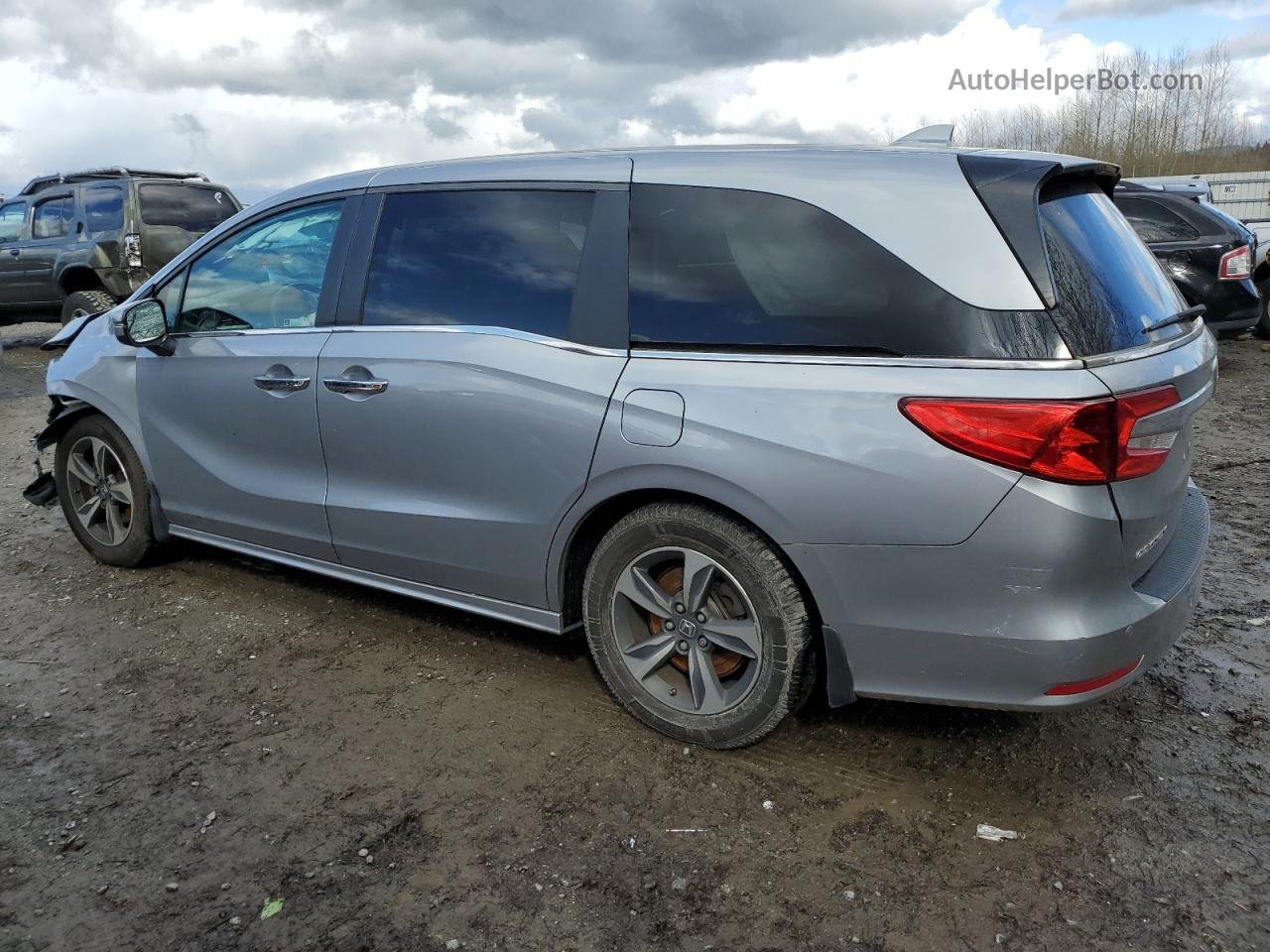 2019 Honda Odyssey Touring Серебряный vin: 5FNRL6H82KB120379