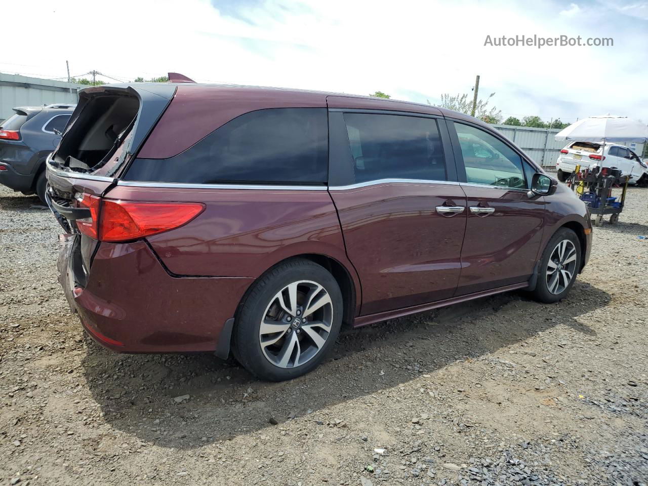 2021 Honda Odyssey Touring Maroon vin: 5FNRL6H82MB014629