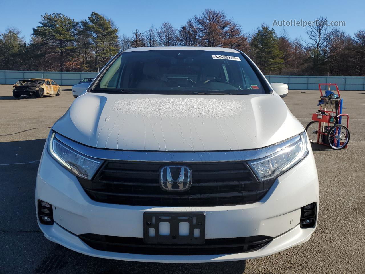 2021 Honda Odyssey Touring White vin: 5FNRL6H85MB042246