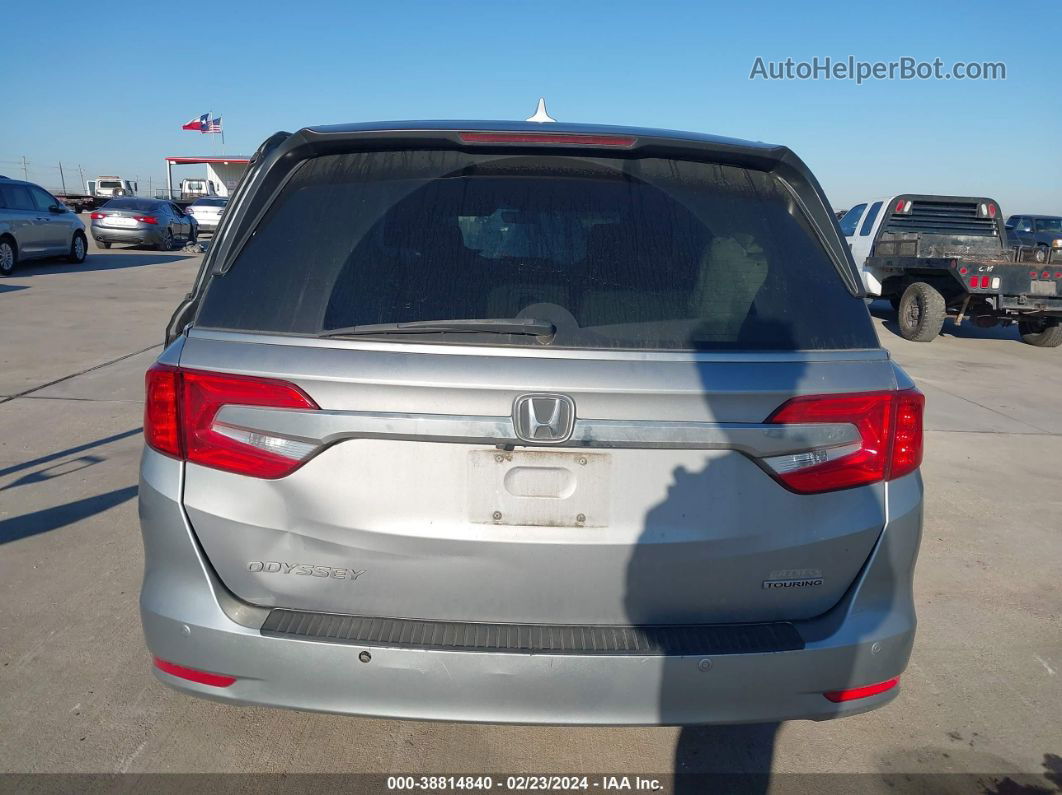 2020 Honda Odyssey Touring Silver vin: 5FNRL6H88LB038867