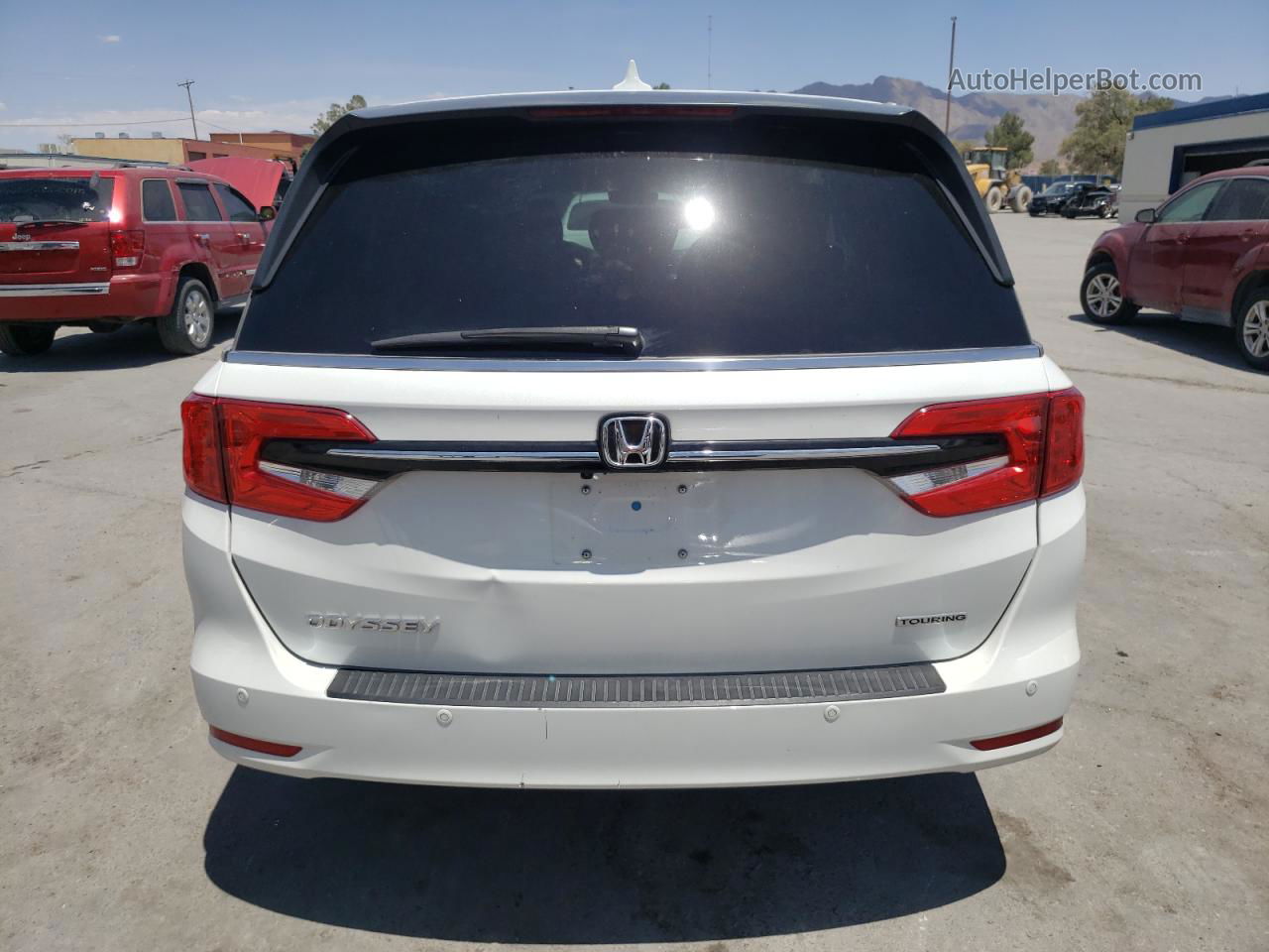 2021 Honda Odyssey Touring Белый vin: 5FNRL6H88MB042242