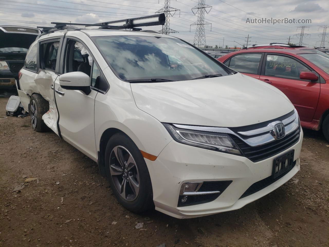 2019 Honda Odyssey Touring White vin: 5FNRL6H8XKB033068