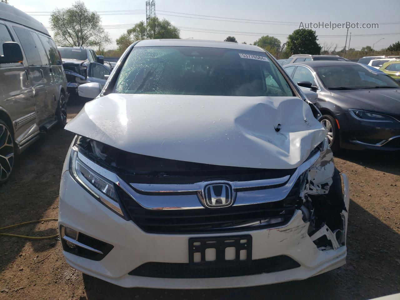 2020 Honda Odyssey Touring White vin: 5FNRL6H8XLB004297