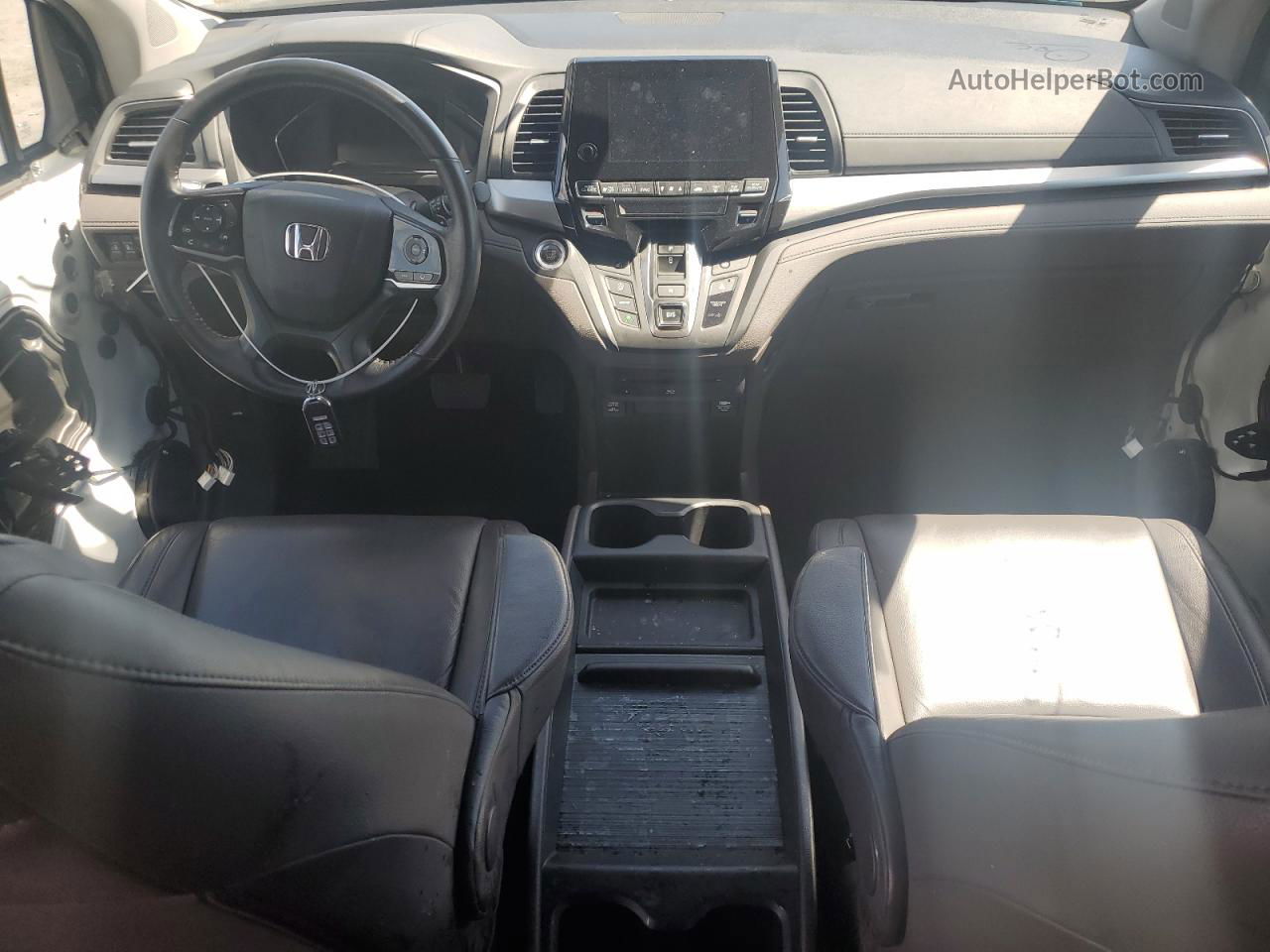 2020 Honda Odyssey Touring Белый vin: 5FNRL6H8XLB007619