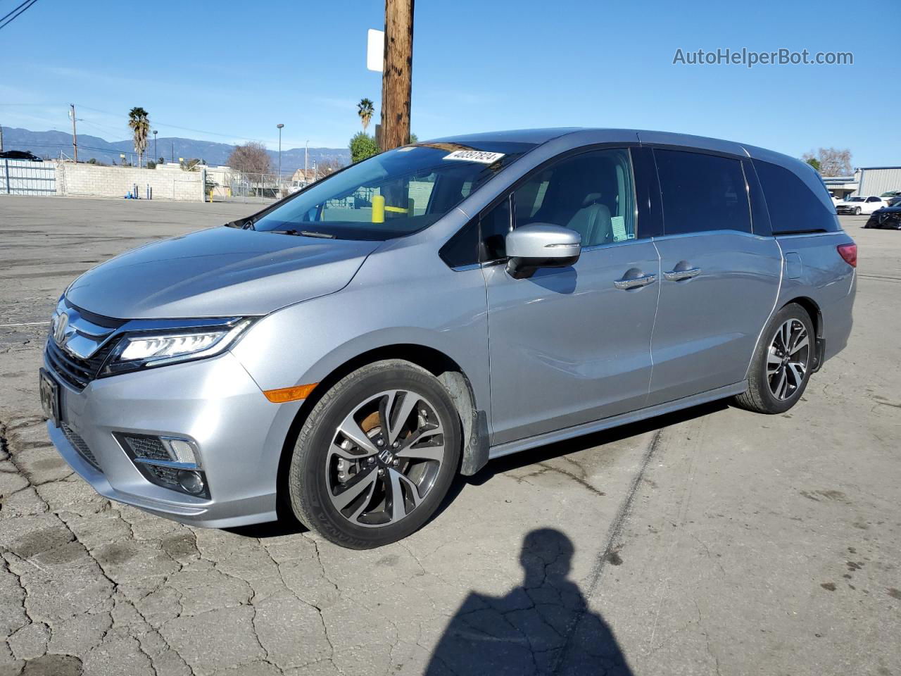 2019 Honda Odyssey Elite Серебряный vin: 5FNRL6H91KB106689