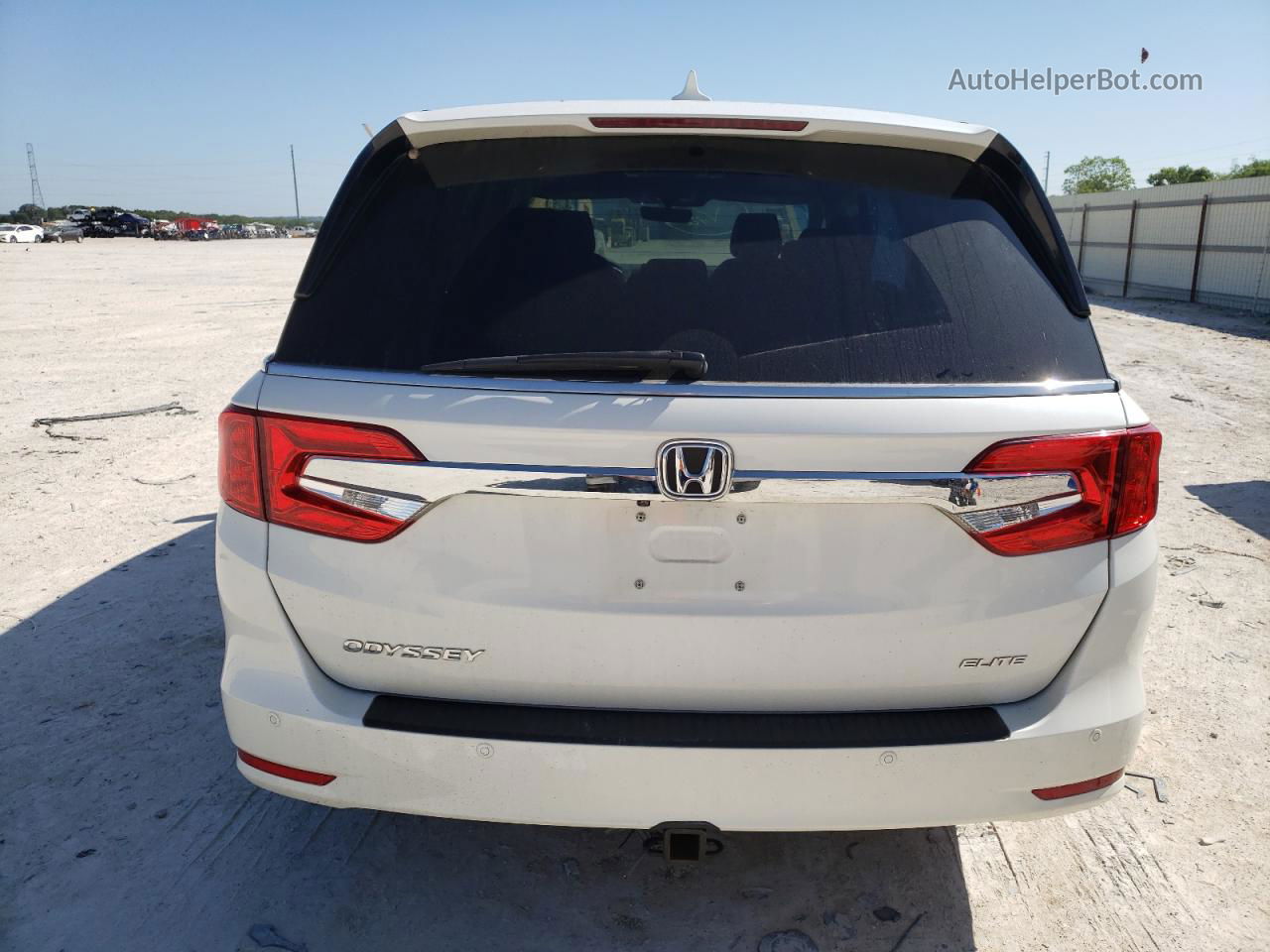 2019 Honda Odyssey Elite White vin: 5FNRL6H98KB062626