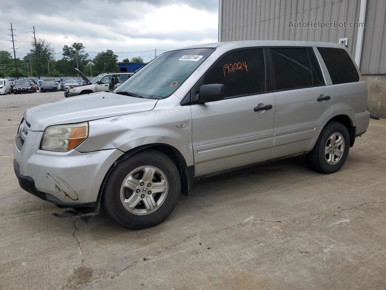 2007 Honda Pilot Lx Silver vin: 5FNYF18127B022484