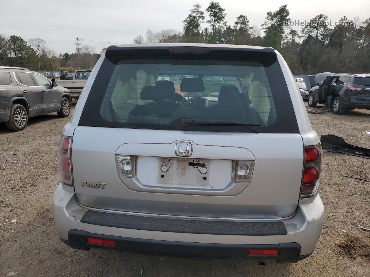 2007 Honda Pilot Lx Silver vin: 5FNYF28117B009893