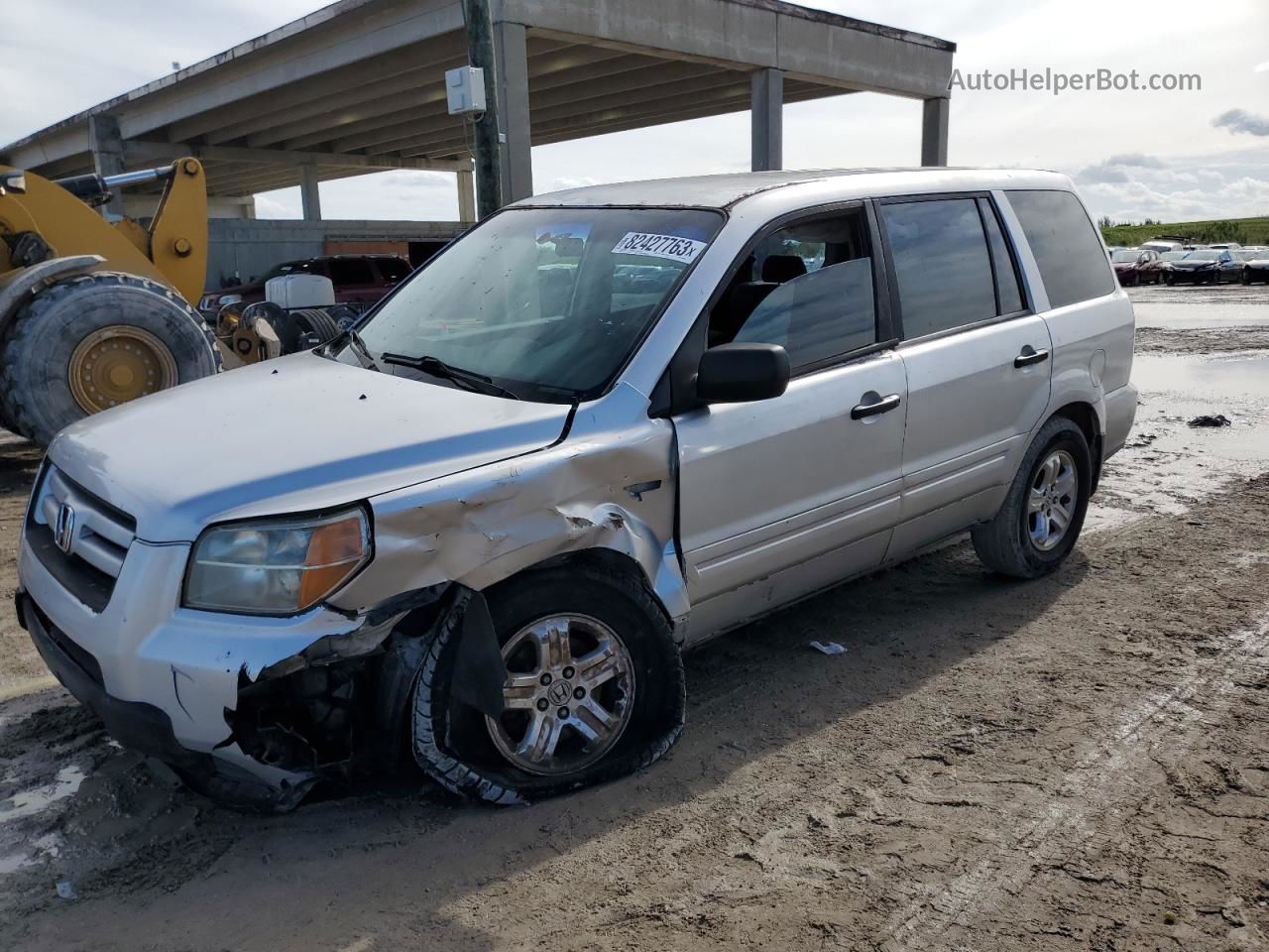 2007 Honda Pilot Lx Silver vin: 5FNYF28197B026778