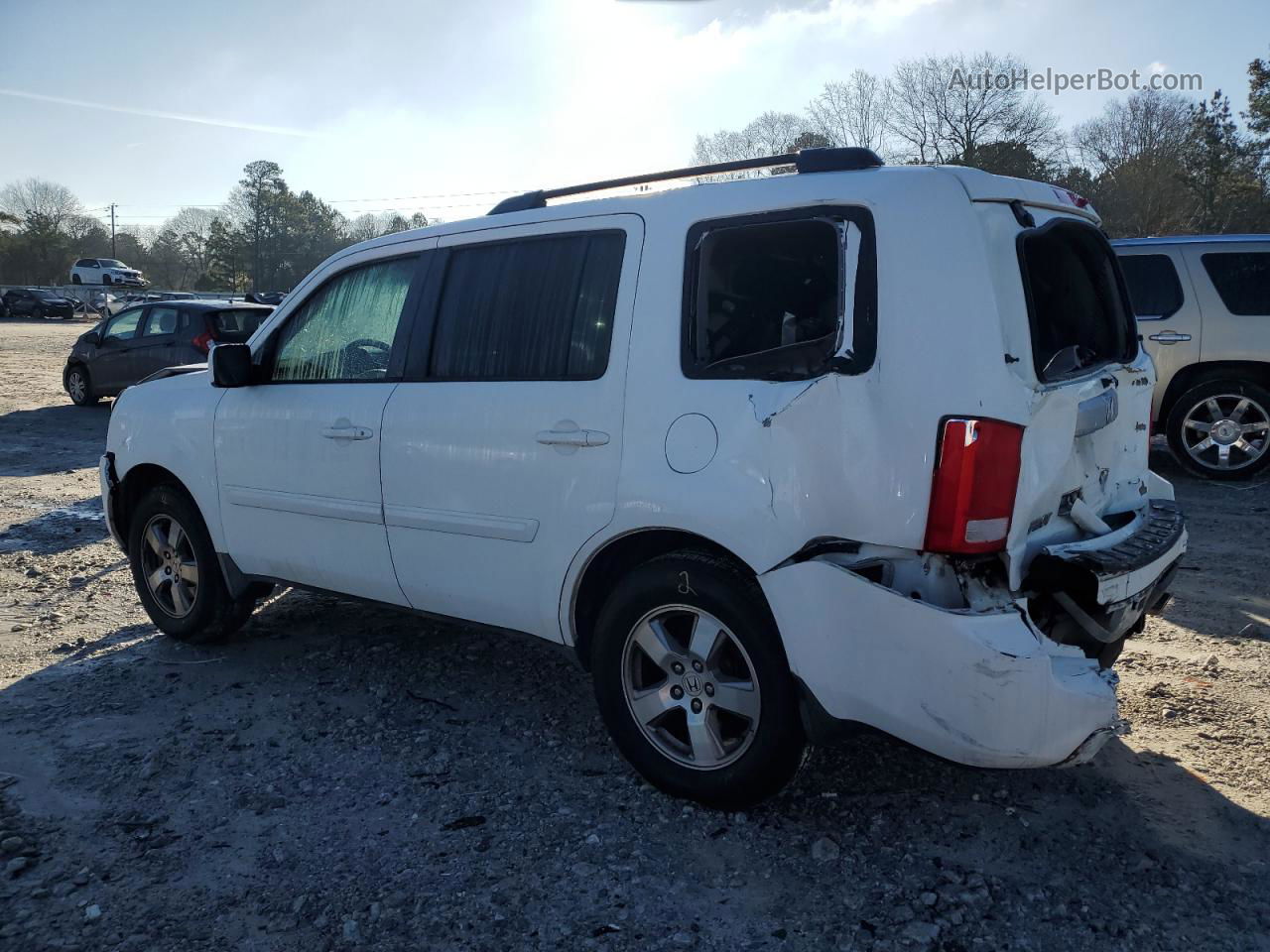 2009 Honda Pilot Ex White vin: 5FNYF38439B026942