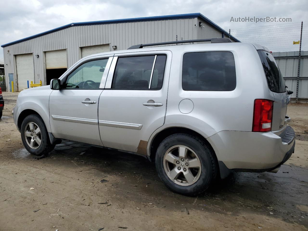 2009 Honda Pilot Ex Silver vin: 5FNYF38479B004376