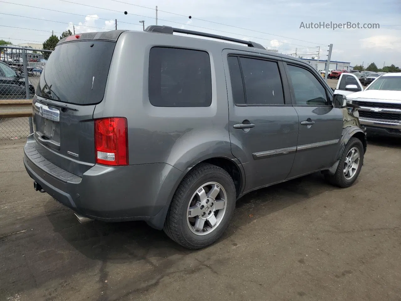 2009 Honda Pilot Touring Gray vin: 5FNYF38839B016107