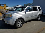 2009 Honda Pilot Touring Silver vin: 5FNYF38959B003948