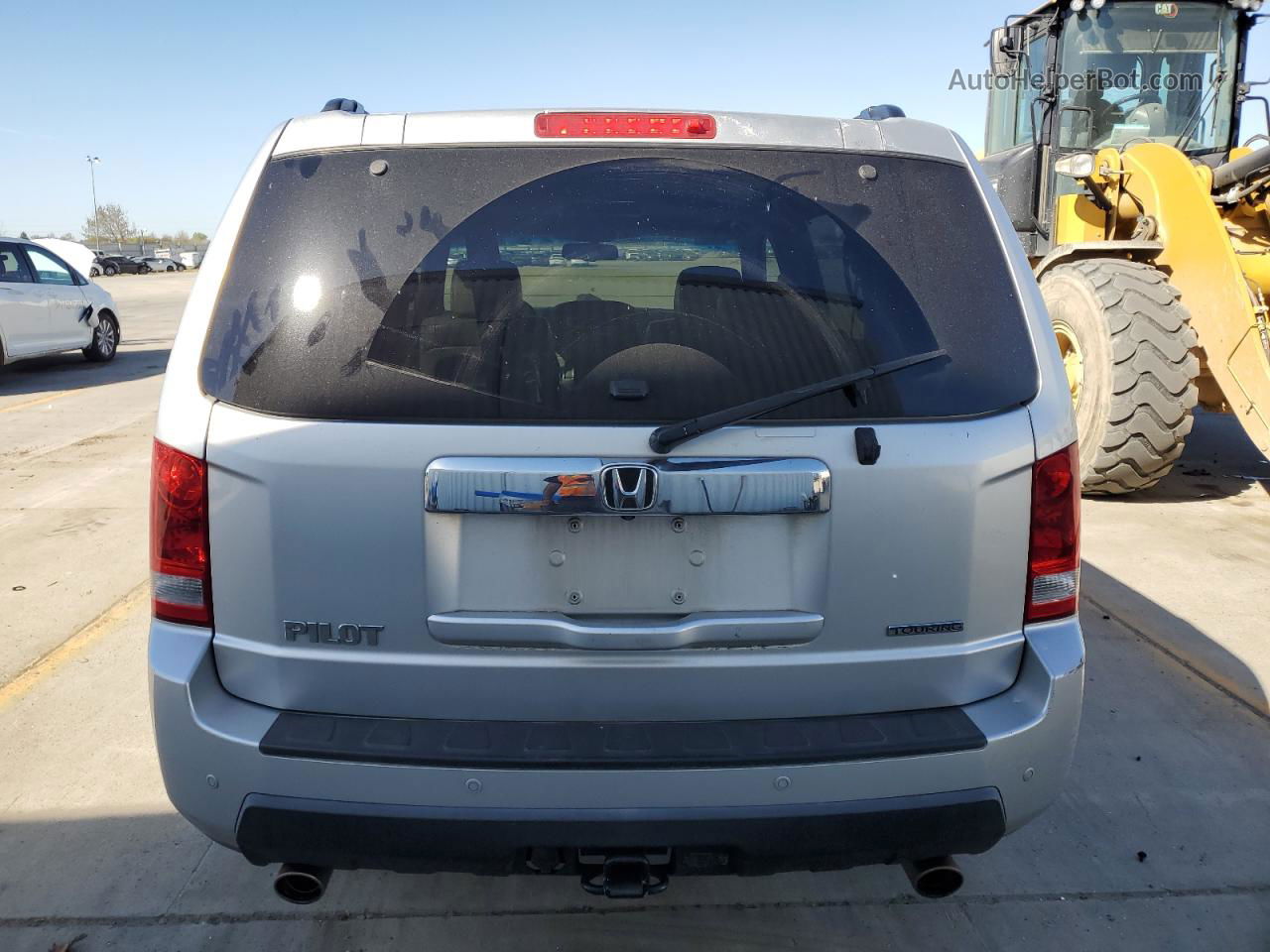 2009 Honda Pilot Touring Silver vin: 5FNYF38959B003948