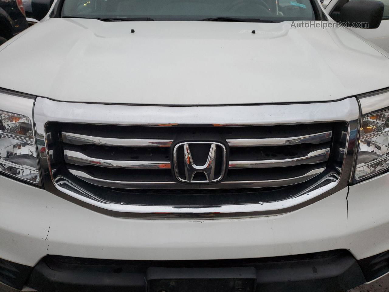 2013 Honda Pilot Lx Белый vin: 5FNYF3H23DB039200