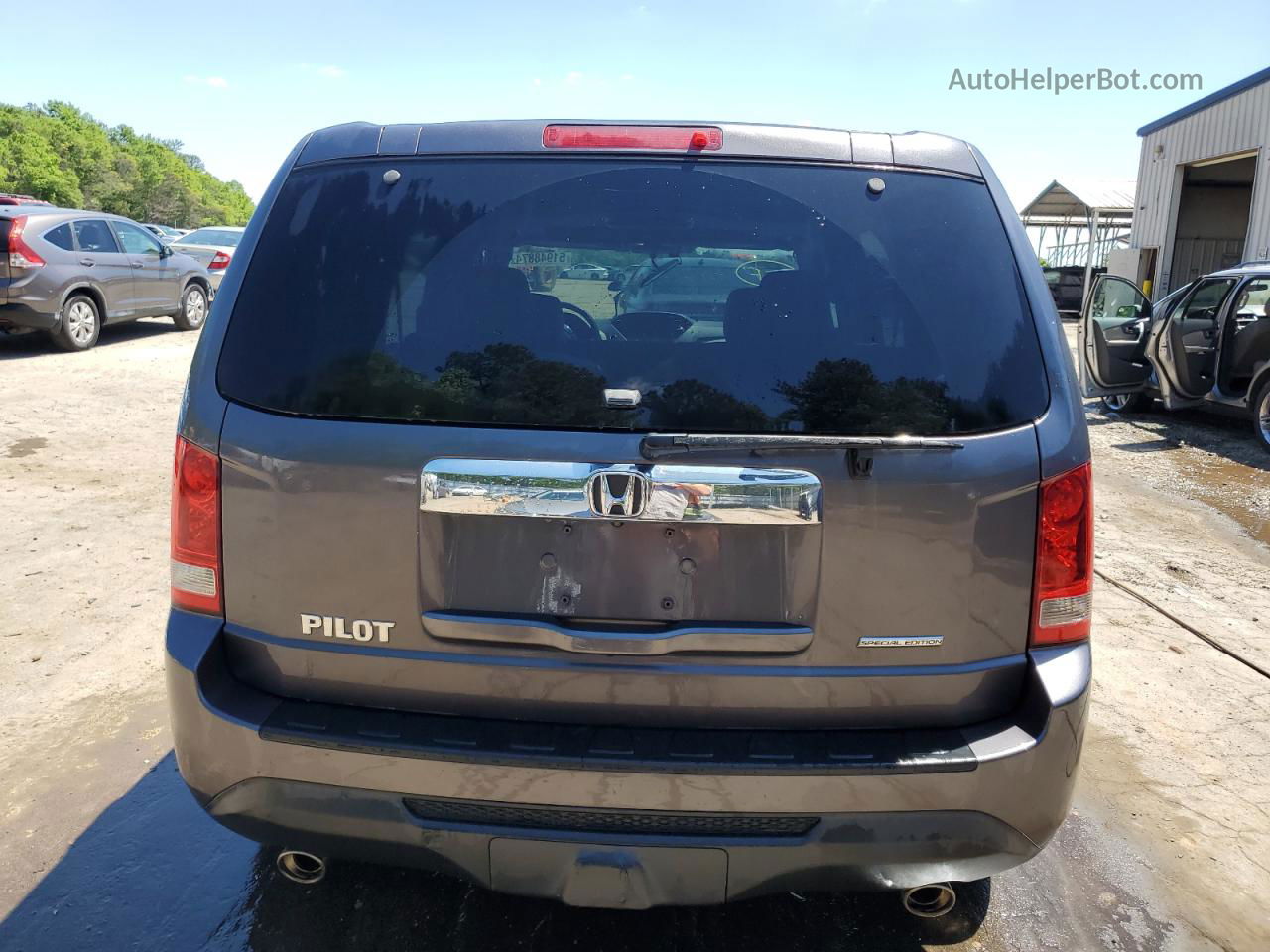 2015 Honda Pilot Se Gray vin: 5FNYF3H37FB009659