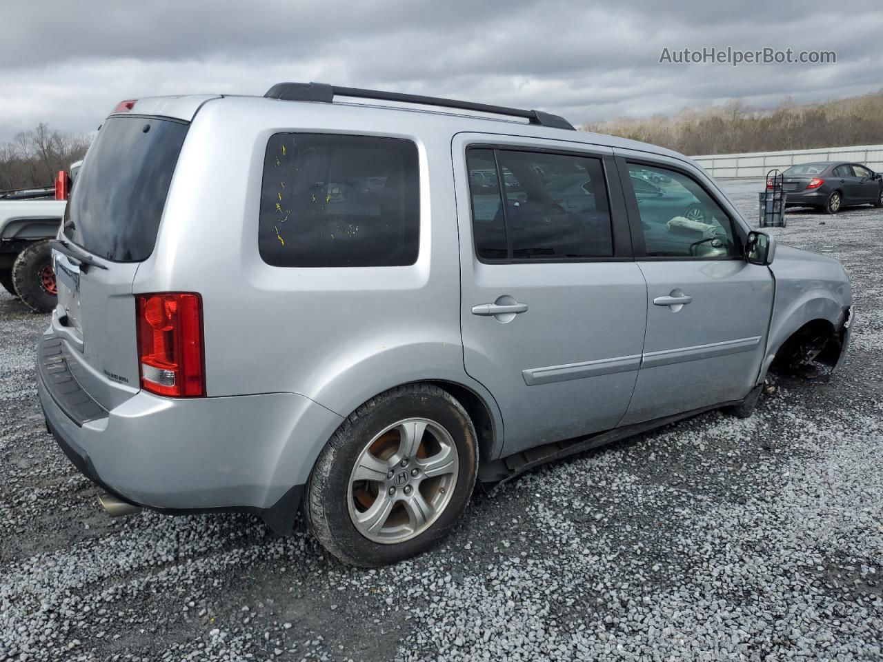 2013 Honda Pilot Exln Silver vin: 5FNYF3H74DB029576