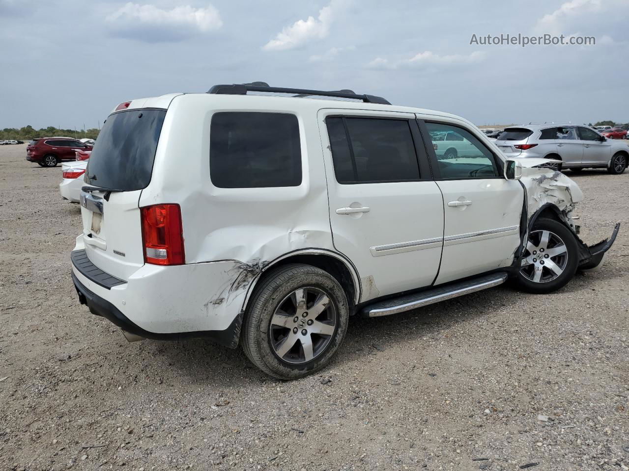 2013 Honda Pilot Touring White vin: 5FNYF3H97DB003684