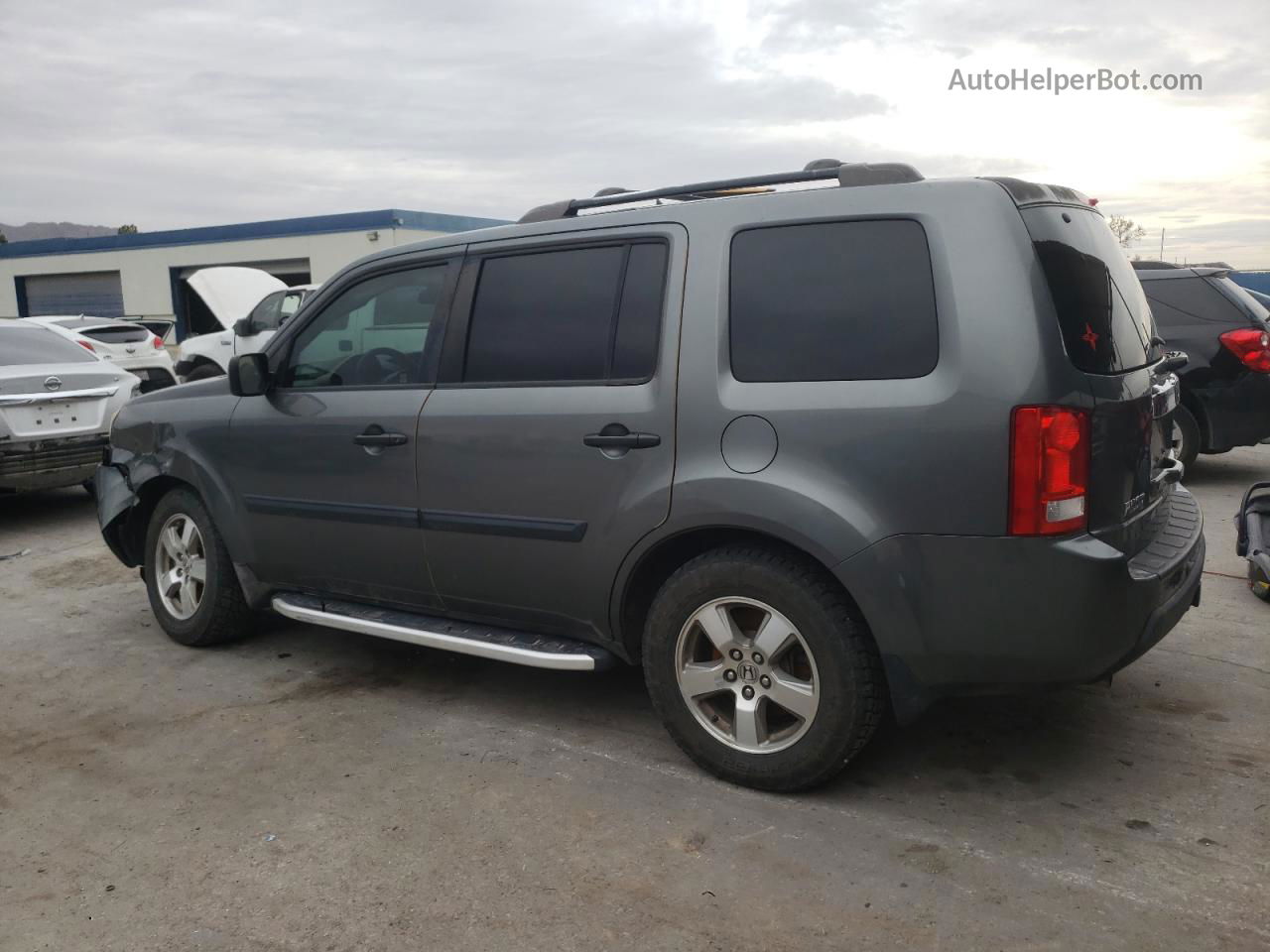 2009 Honda Pilot Lx Gray vin: 5FNYF48219B023252