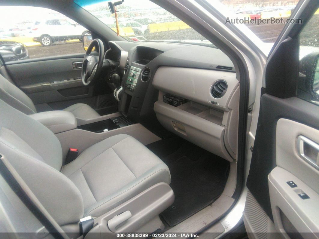 2009 Honda Pilot Lx Серебряный vin: 5FNYF48229B032896