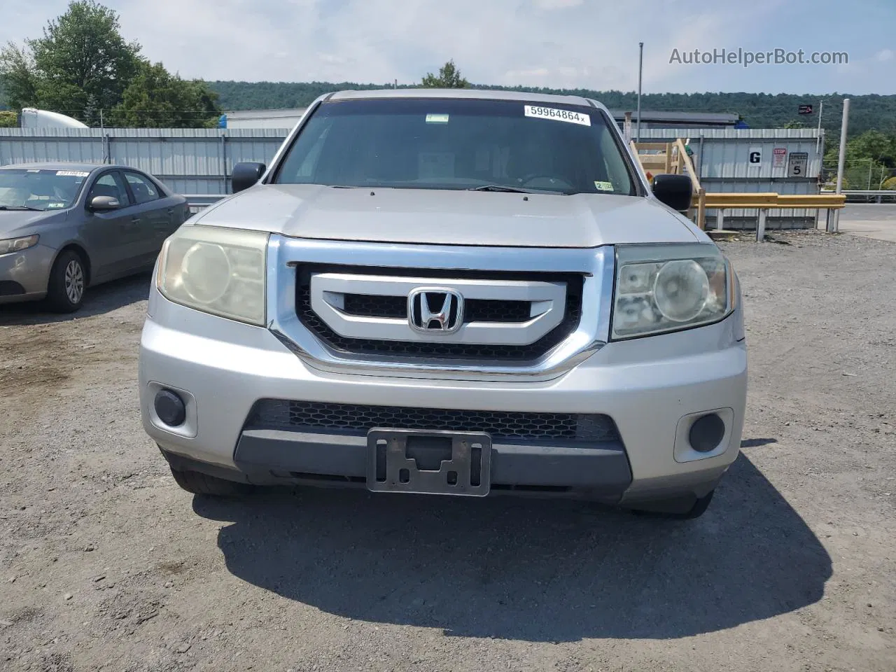 2009 Honda Pilot Lx Silver vin: 5FNYF48229B044451