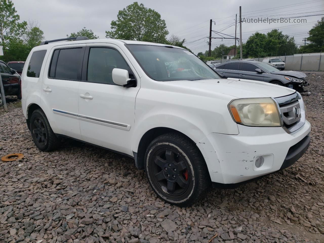 2009 Honda Pilot Touring White vin: 5FNYF48839B035049