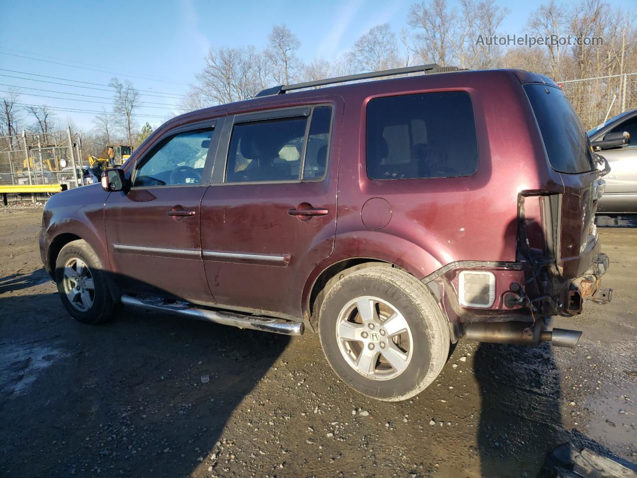 2009 Honda Pilot Touring Burgundy vin: 5FNYF48879B010770