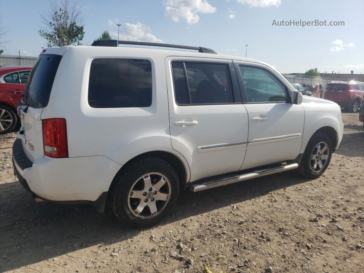 2009 Honda Pilot Touring White vin: 5FNYF48899B022676