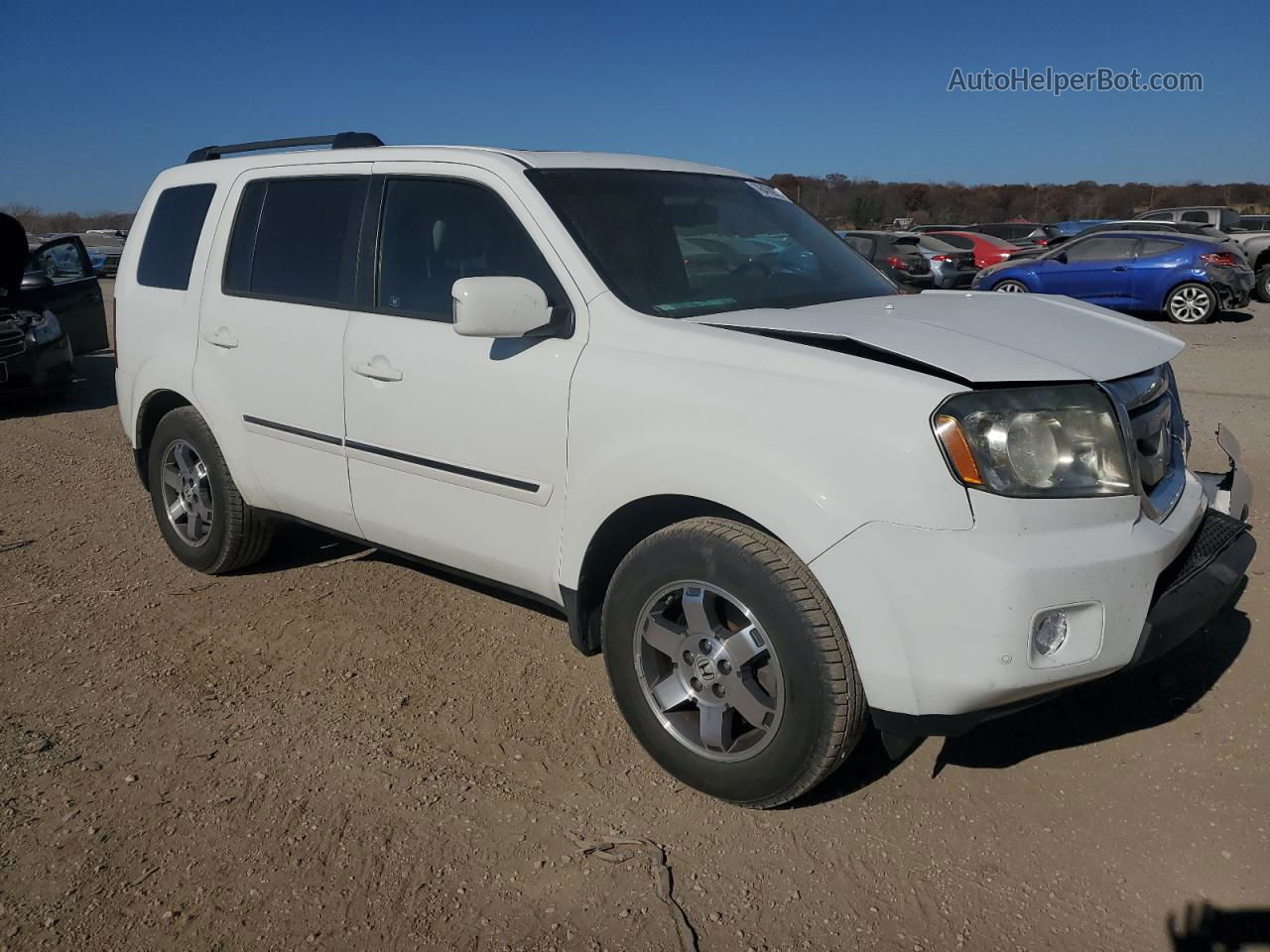 2009 Honda Pilot Touring White vin: 5FNYF48899B030373