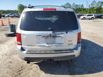 2009 Honda Pilot Touring Silver vin: 5FNYF48919B005895