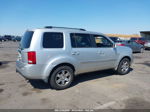 2009 Honda Pilot Touring Silver vin: 5FNYF48929B019014