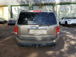 2009 Honda Pilot Touring Золотой vin: 5FNYF48929B055365