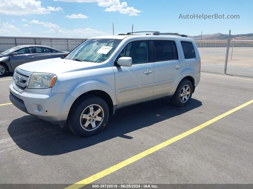 2009 Honda Pilot Touring Silver vin: 5FNYF48939B053303