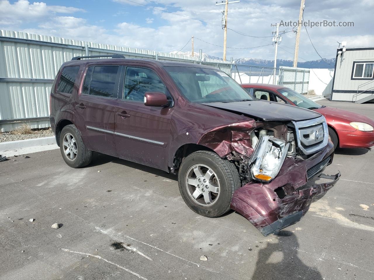 2009 Honda Pilot Touring Burgundy vin: 5FNYF48979B014570