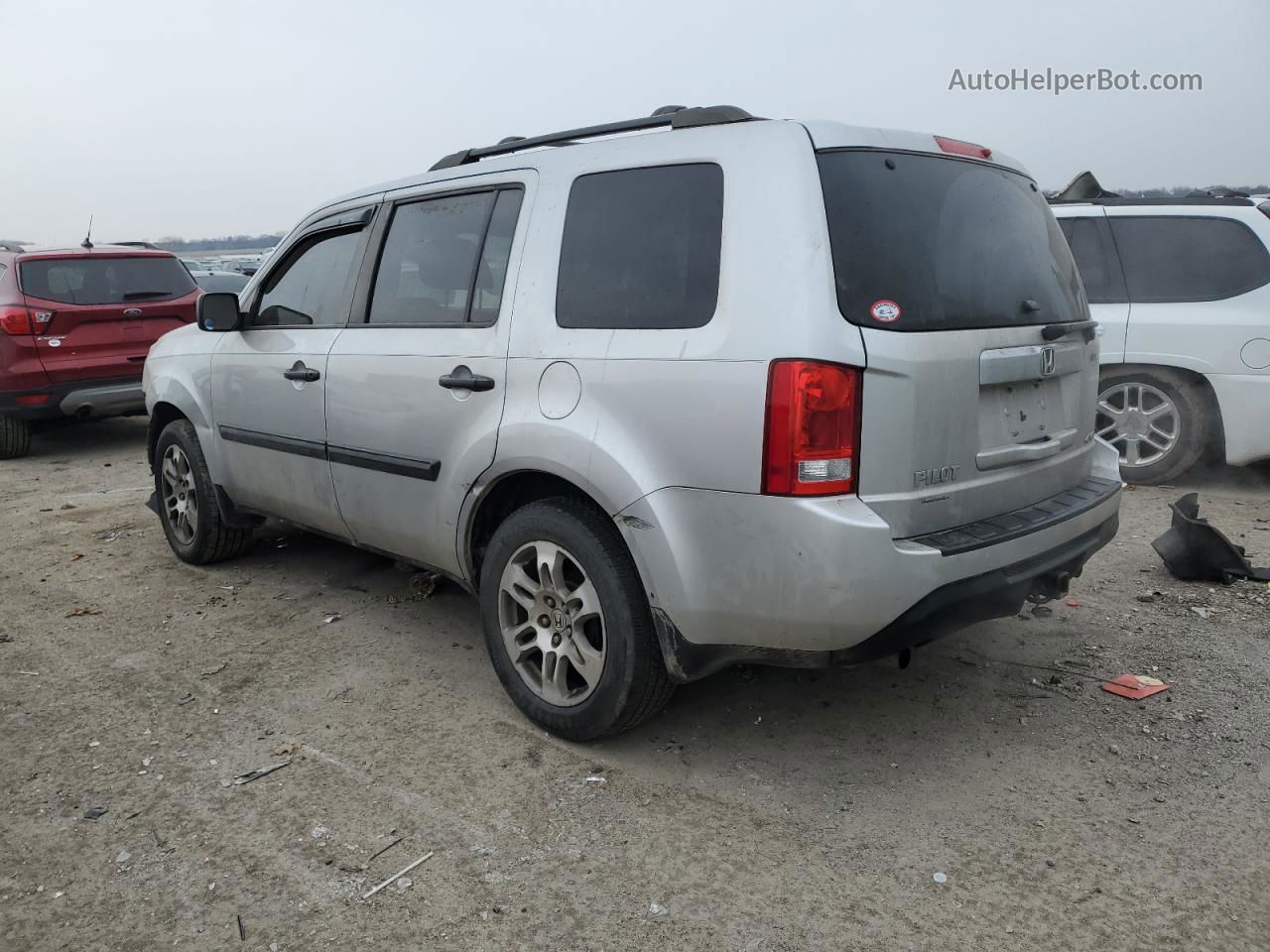 2013 Honda Pilot Lx White vin: 5FNYF4H20DB086075