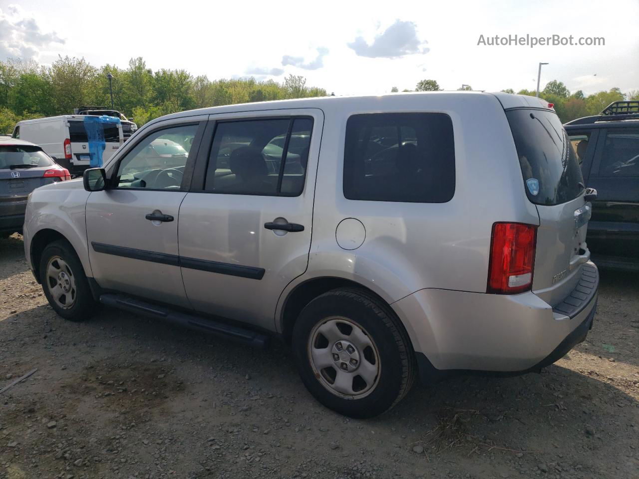 2013 Honda Pilot Lx Gray vin: 5FNYF4H22DB079659