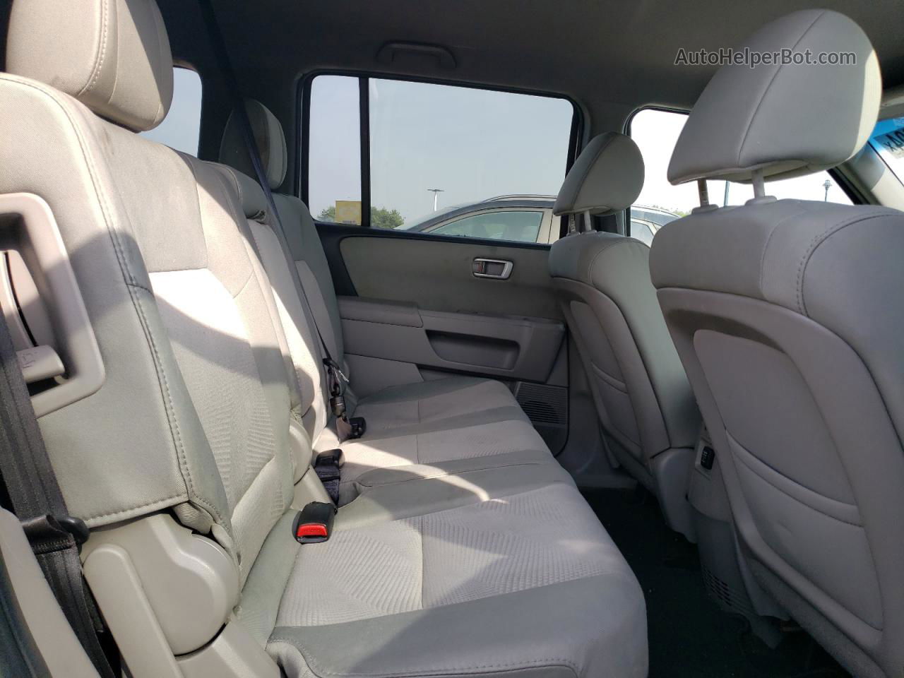 2013 Honda Pilot Lx Серый vin: 5FNYF4H22DB079659