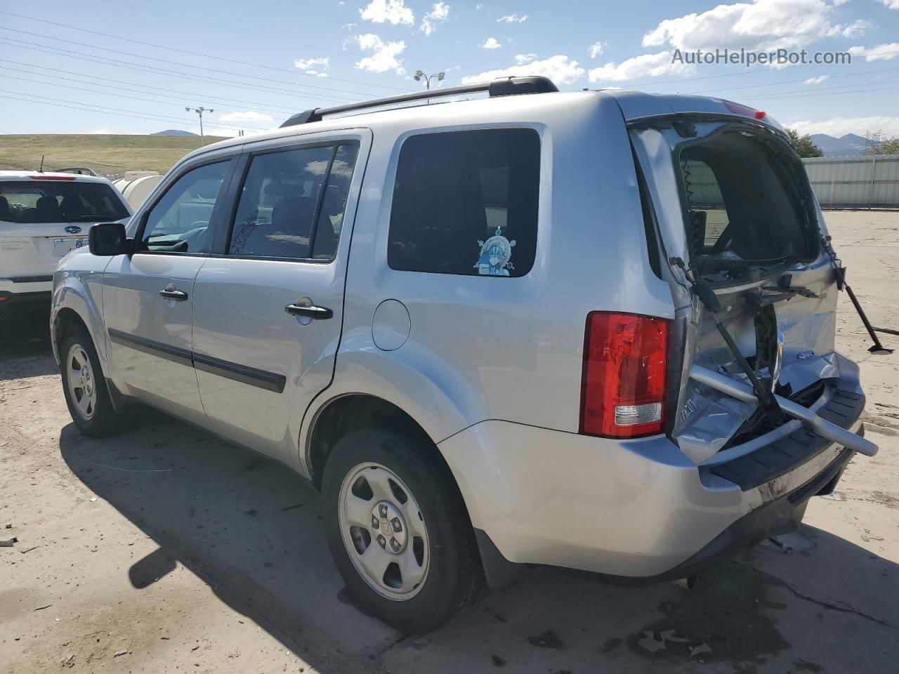 2015 Honda Pilot Lx Silver vin: 5FNYF4H24FB040106