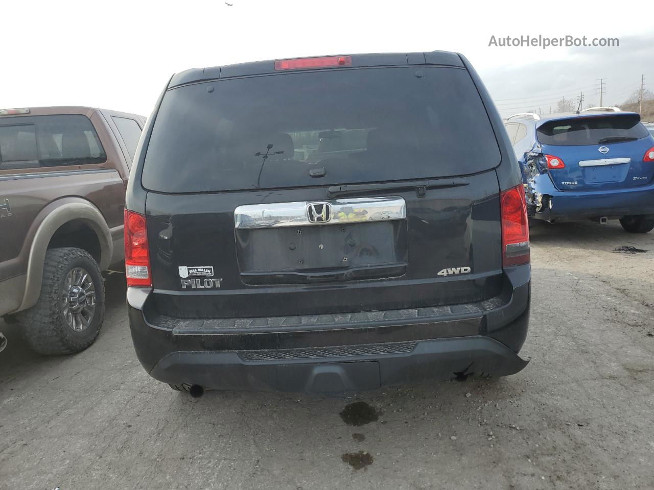 2013 Honda Pilot Lx Черный vin: 5FNYF4H25DB023750