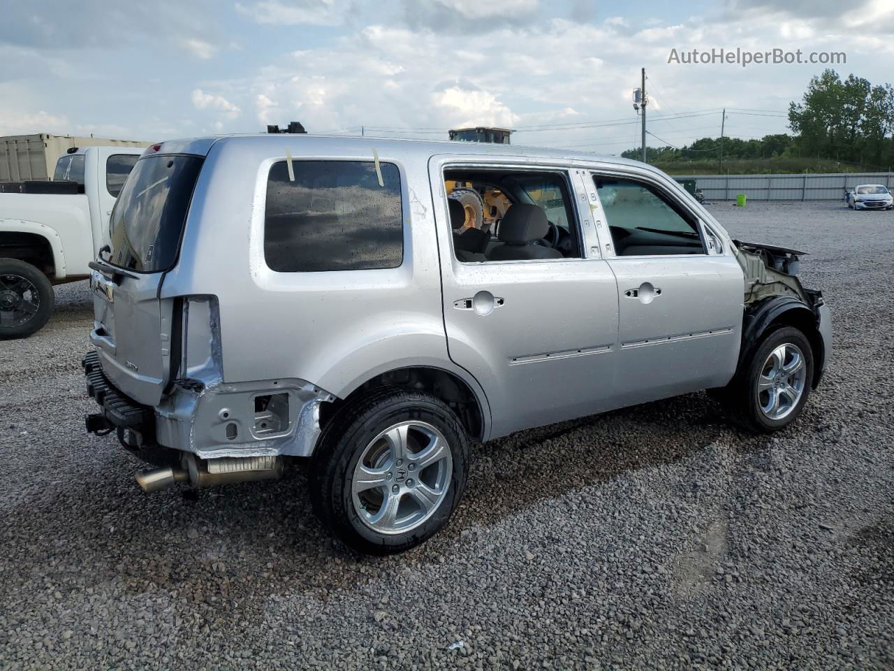 2015 Honda Pilot Ex Silver vin: 5FNYF4H49FB008639