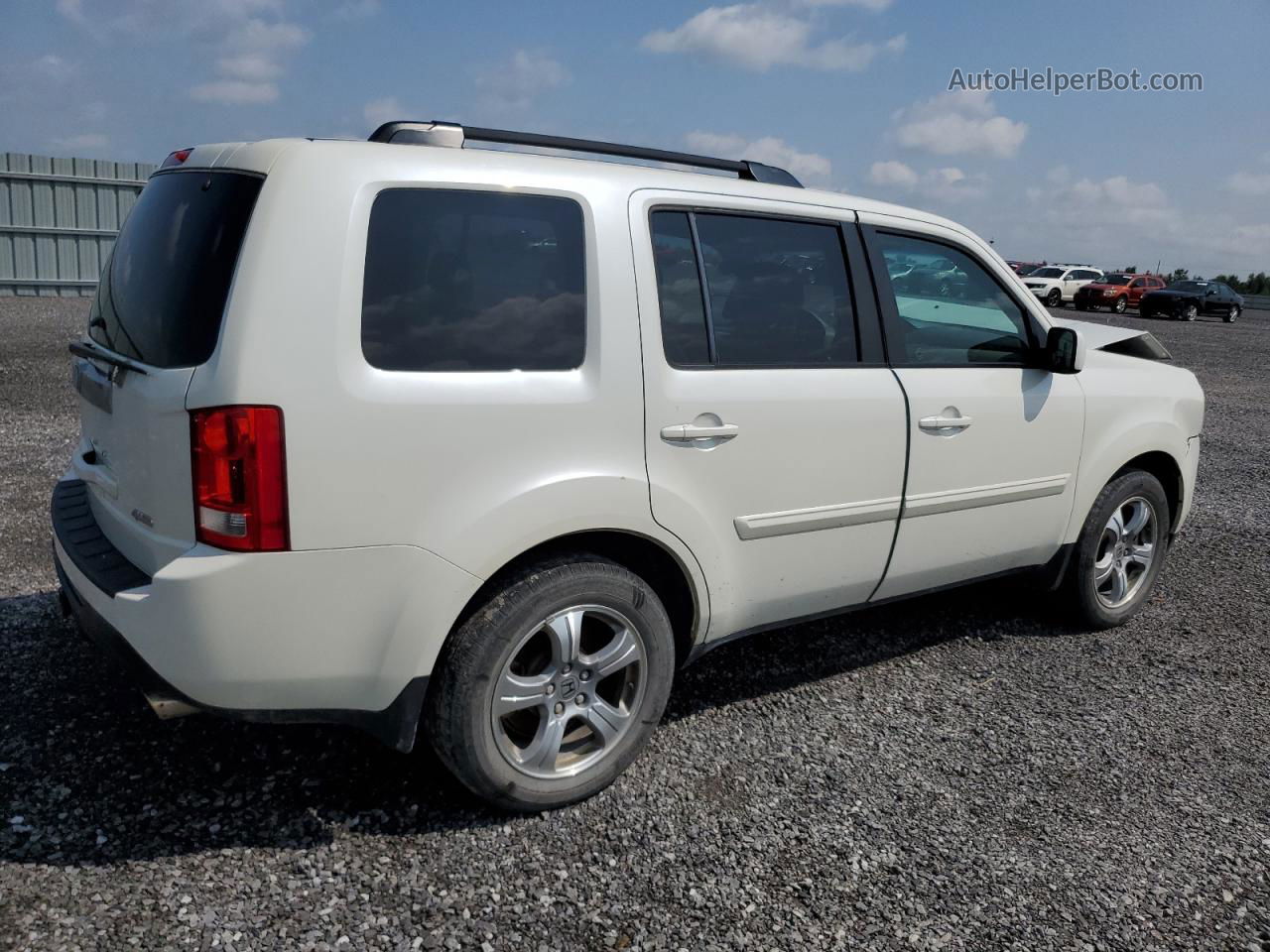 2015 Honda Pilot Exl White vin: 5FNYF4H66FB501857