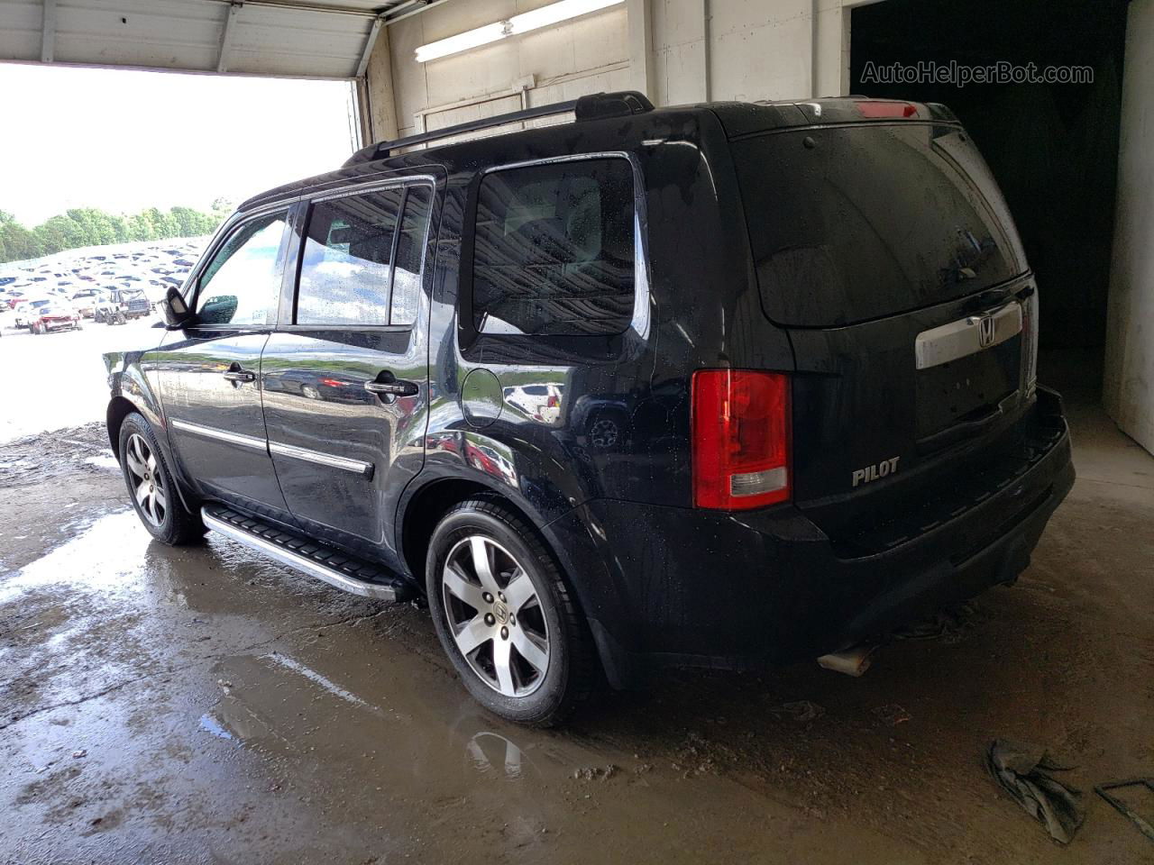 2013 Honda Pilot Touring Black vin: 5FNYF4H90DB051906