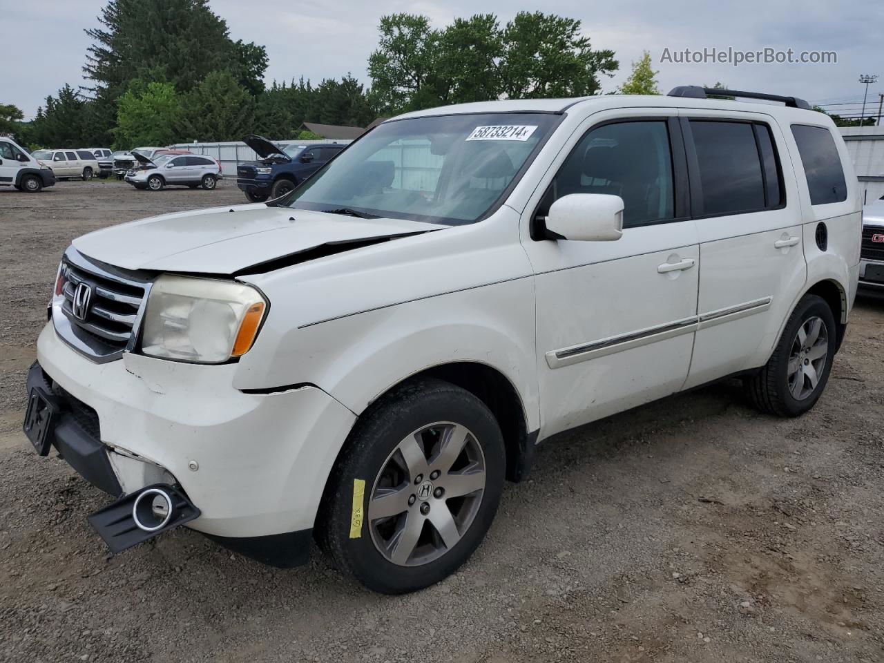 2013 Honda Pilot Touring White vin: 5FNYF4H91DB084073