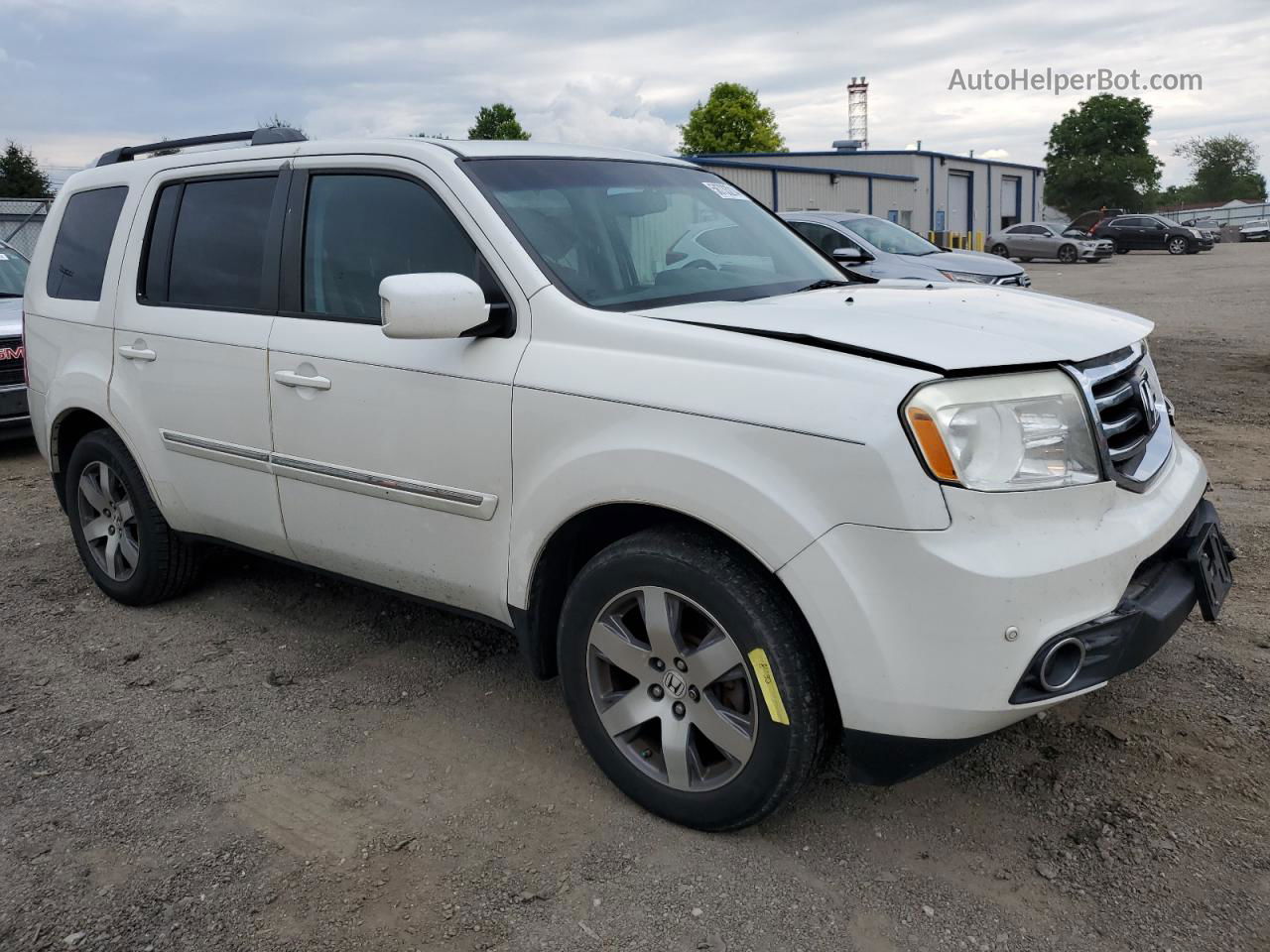 2013 Honda Pilot Touring White vin: 5FNYF4H91DB084073