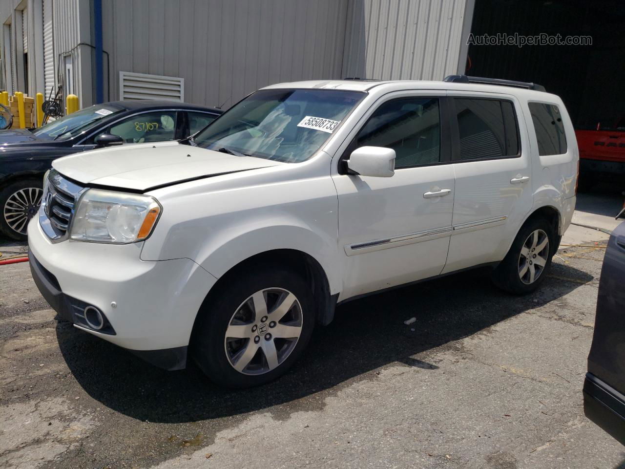 2013 Honda Pilot Touring White vin: 5FNYF4H92DB036050