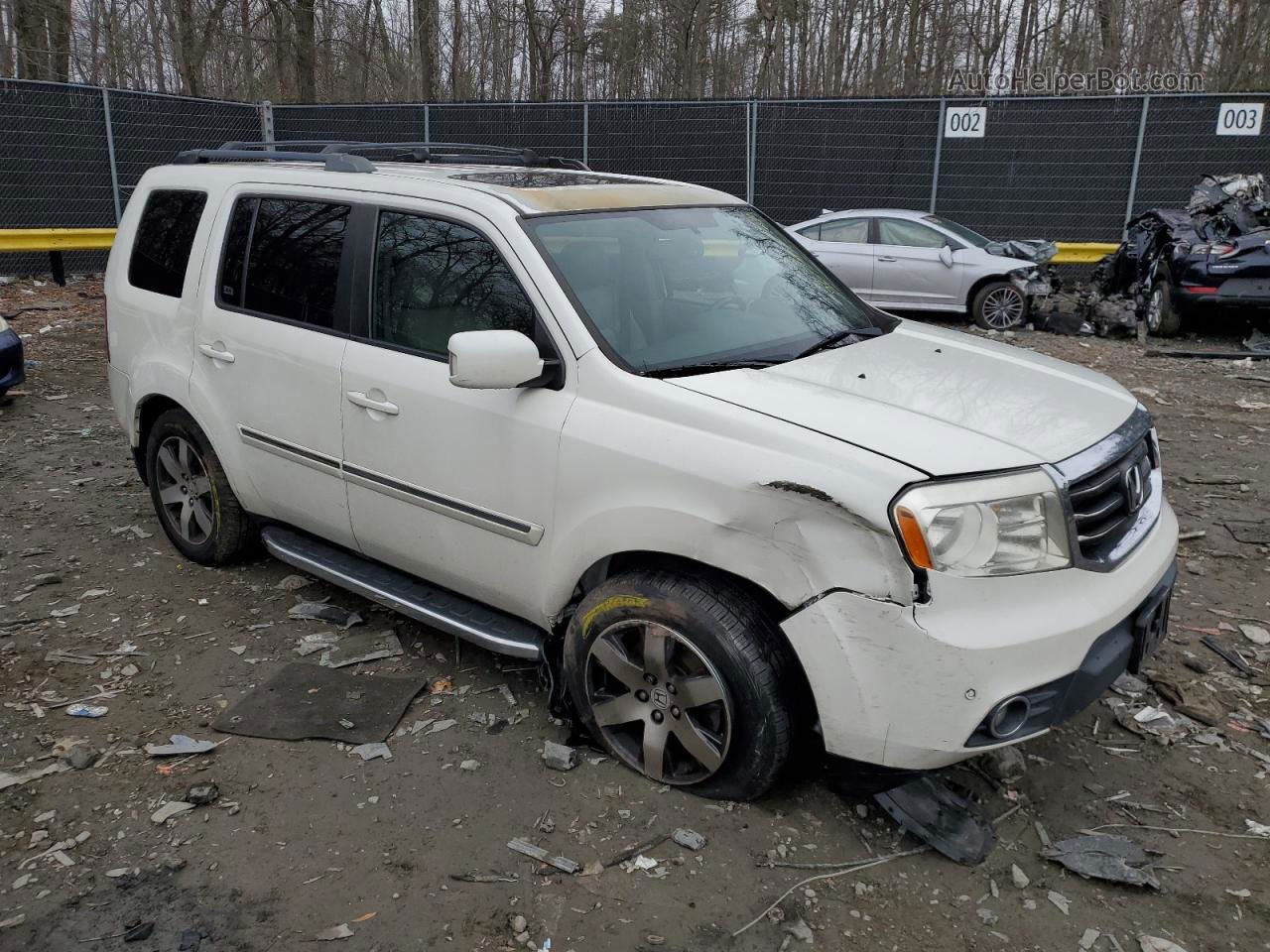 2013 Honda Pilot Touring White vin: 5FNYF4H94DB024823