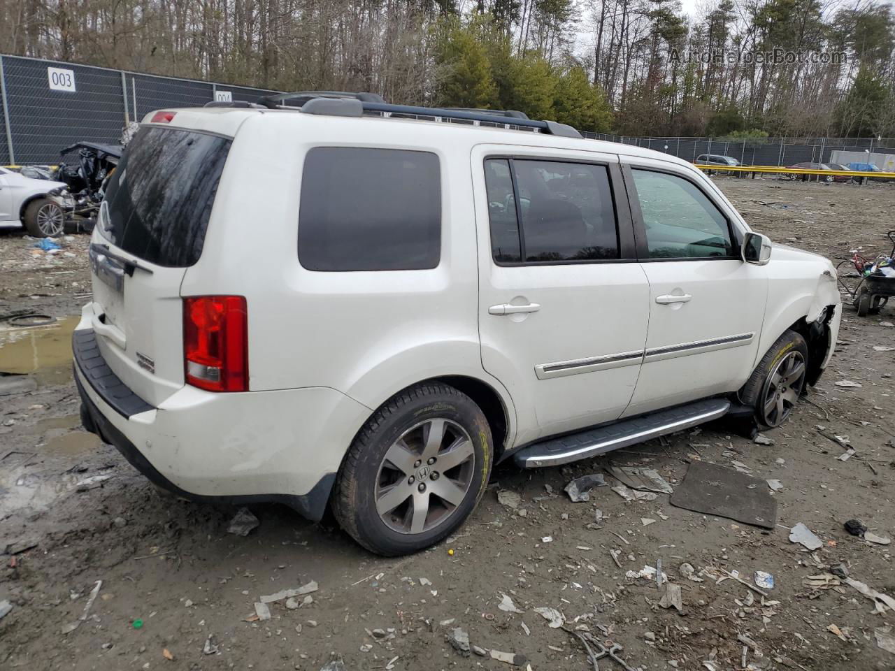 2013 Honda Pilot Touring White vin: 5FNYF4H94DB024823