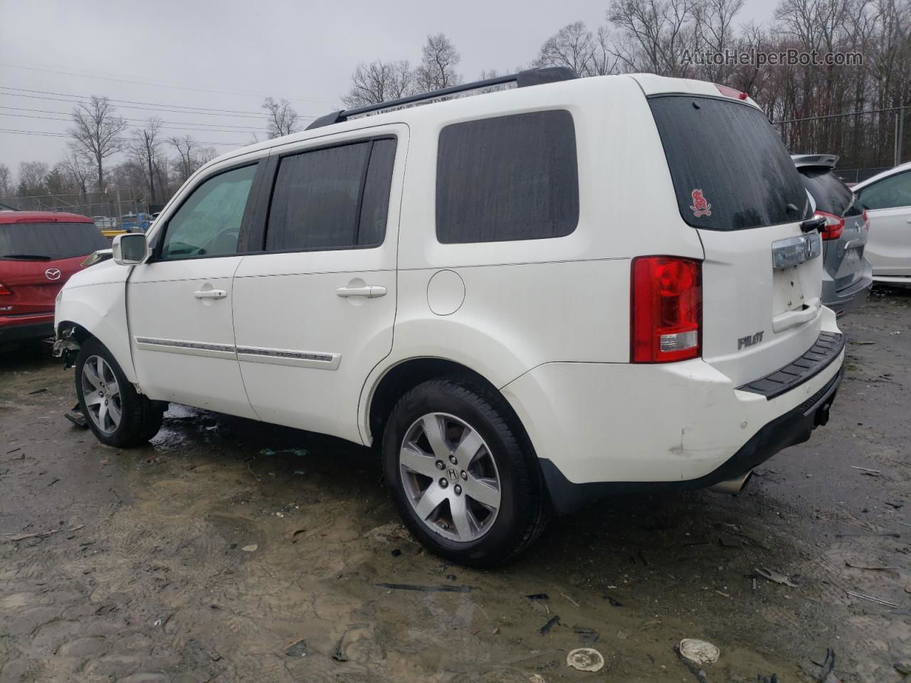 2013 Honda Pilot Touring White vin: 5FNYF4H94DB058650