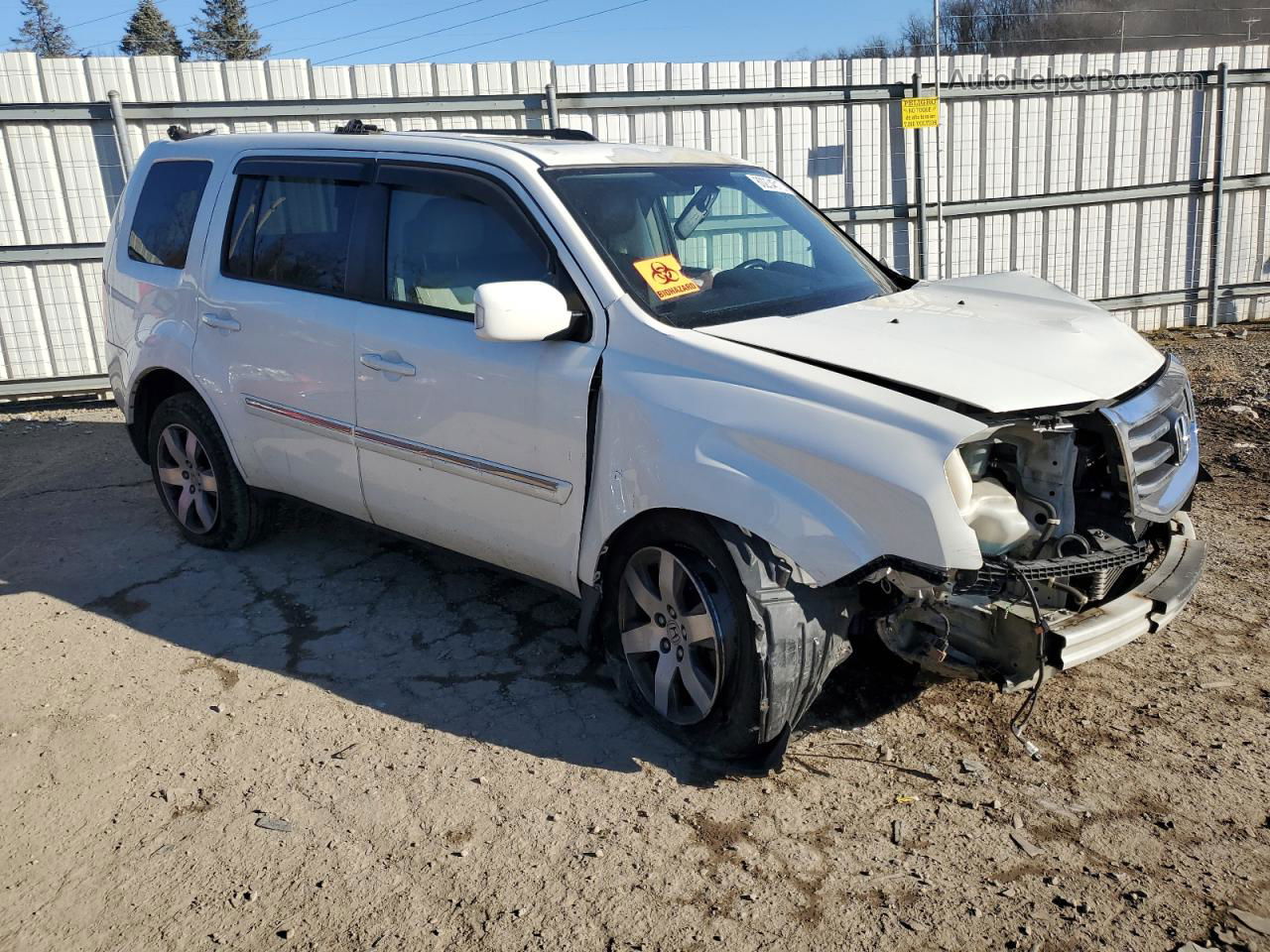 2013 Honda Pilot Touring White vin: 5FNYF4H95DB023163